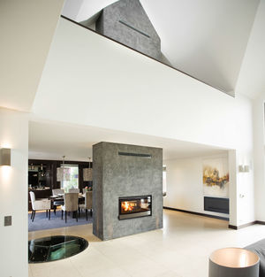 Photo 9- click for photo gallery